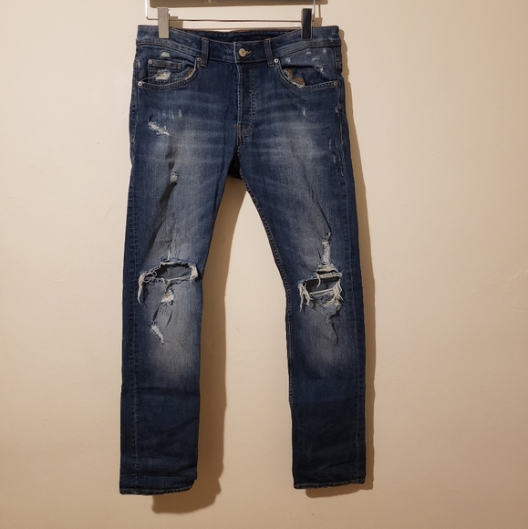🦋H&M Distressed Quality Washed Denim Ripped Jeans - Picture 1 of 4